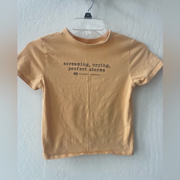 Taylor Swift 1989 Blank Space Baby Tee Short Sleeve T-Shirt Merch XSmall - Picture 1 of 3